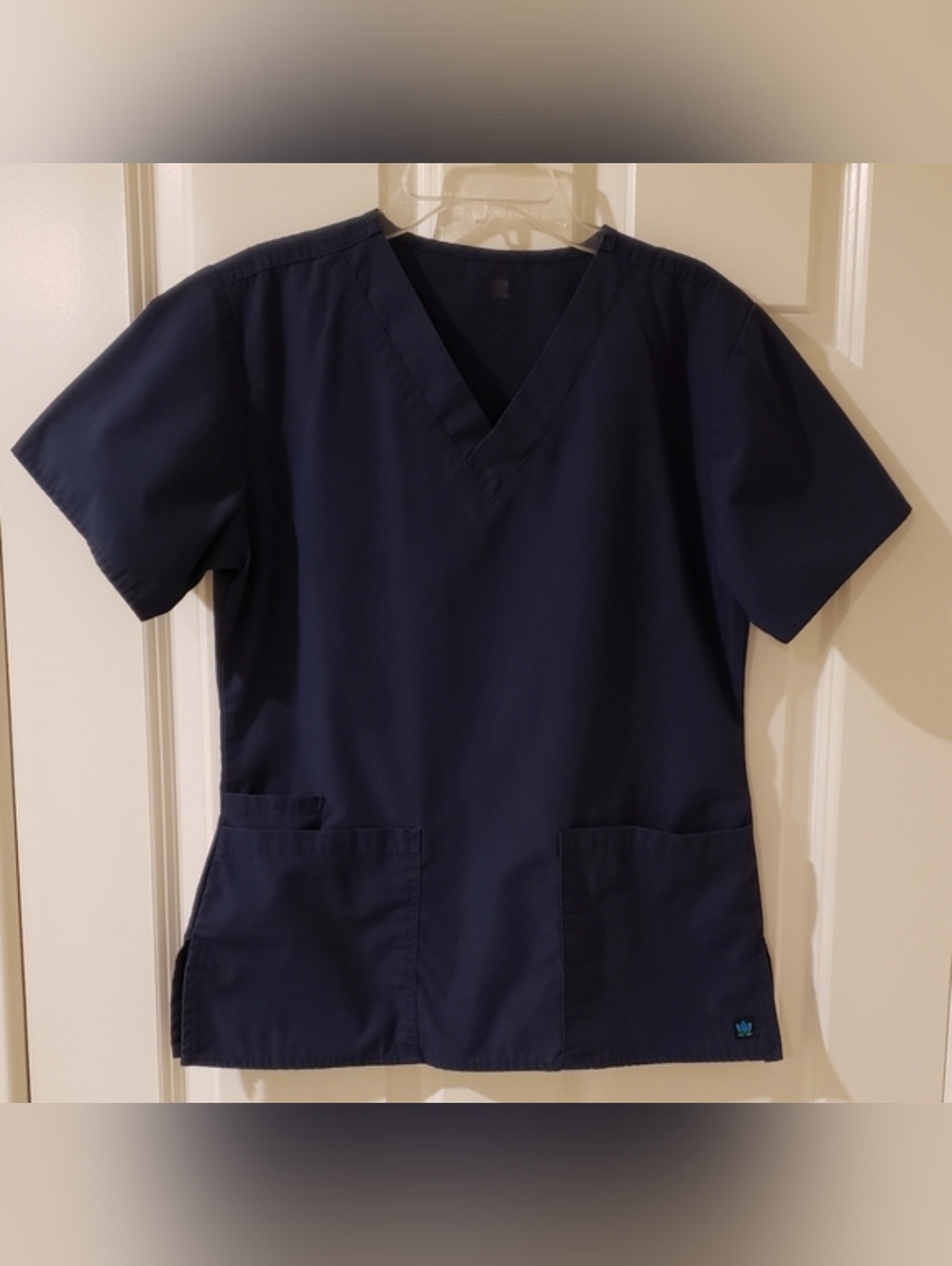 NAVY BLUE SCRUBS TOP